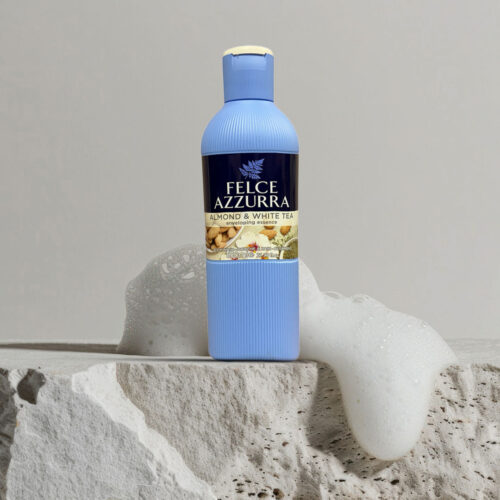 FELCE AZZURRA ALMOND&WHITE TEA KUPKA 650ML